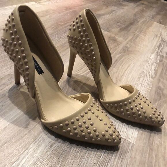 FRENCH CONNECTION Forever Studded Pump Size 8.5 - Picture 2 of 10
